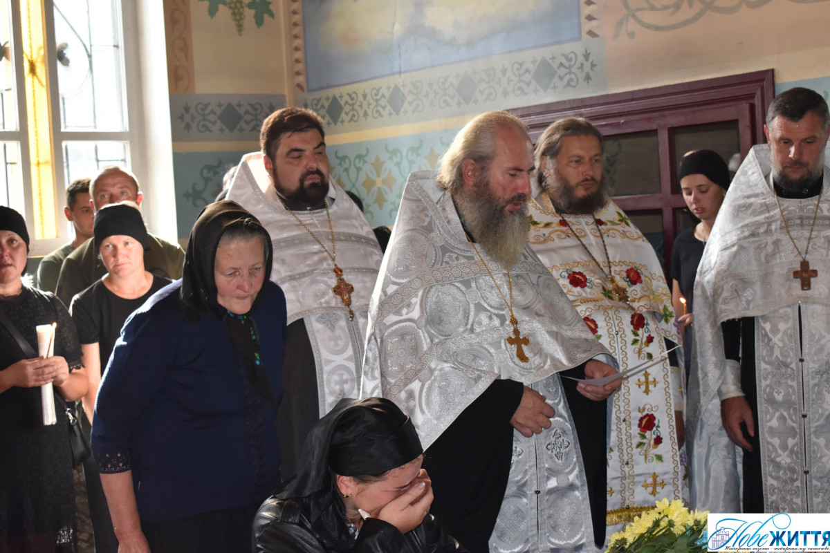 Загинув під час мінометного обстрілу: на Волині попрощалися із Героєм Іваном Біланом