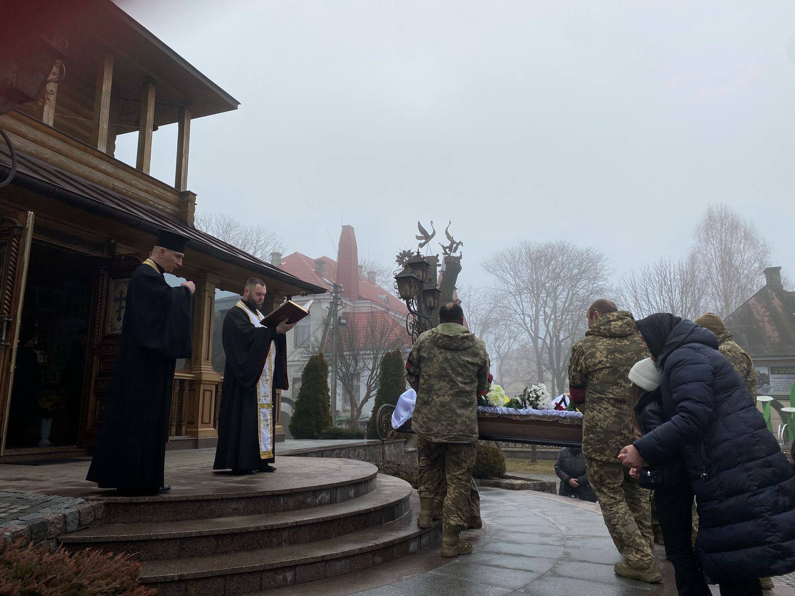 Навіки 33: на Волині в останню дорогу провели солдата Миколу Менкунця