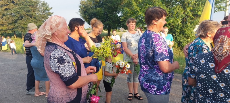 Повернення з полону: захисник з Волині вперше ступив на рідну землю після реабілітації
