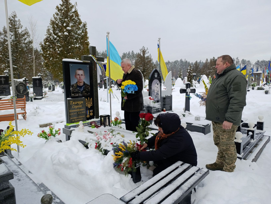 Вдові та сину загиблого військовослужбовця з Волині вручили орден «За мужність» ІІІ ступеня