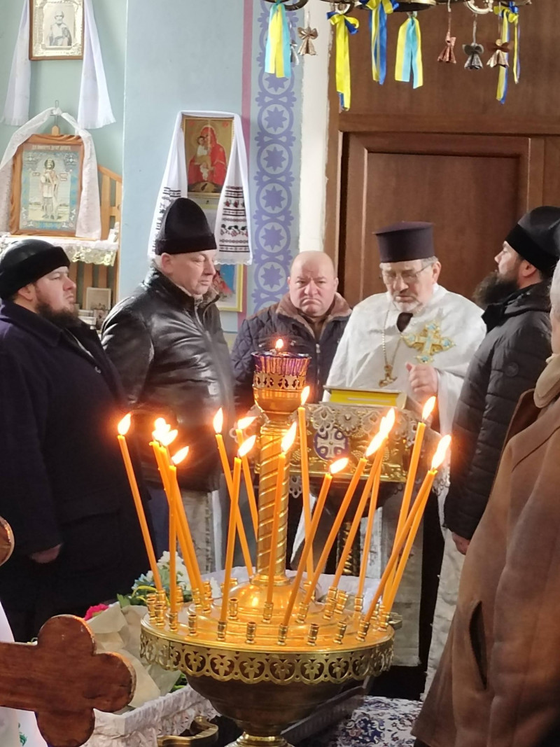 На Волині в останню дорогу провели полеглого воїна Руслана Гурича