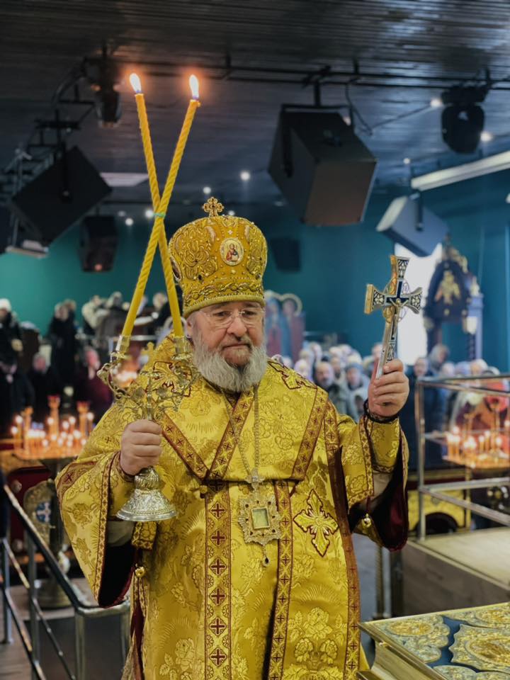 Із древньої святині – в генделик: УПЦ МП оселилася в нічному клубі у Володимирі