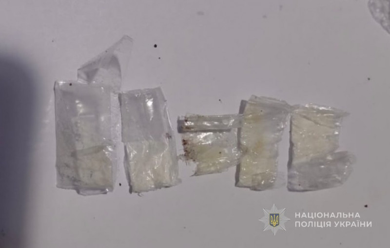 Посилки з «сюрпризом»: поліція викрила схему постачання наркотиків до волинської колонії