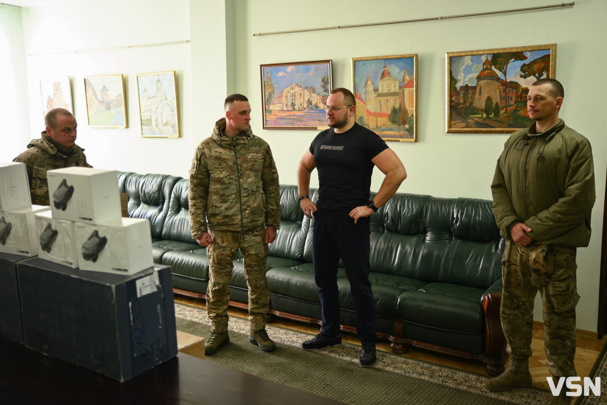 Луцька міська рада вчергове передала необхідне обладнання для військовослужбовців