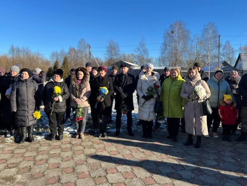 Віддали життя за Україну: на Волині встановили меморіальні дошки полеглим Героям