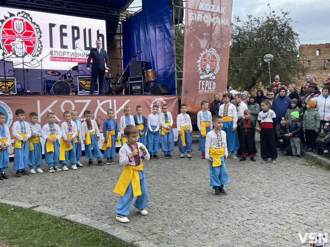 Луцький клуб «Герць» відсвяткував 10-річчя благодійним концертом на підтримку ЗСУ