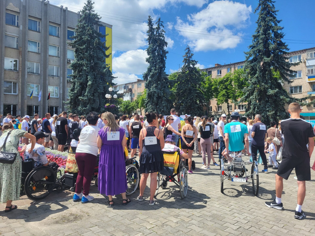 У місті на Волині відбувся забіг у памʼять про загиблих воїнів України