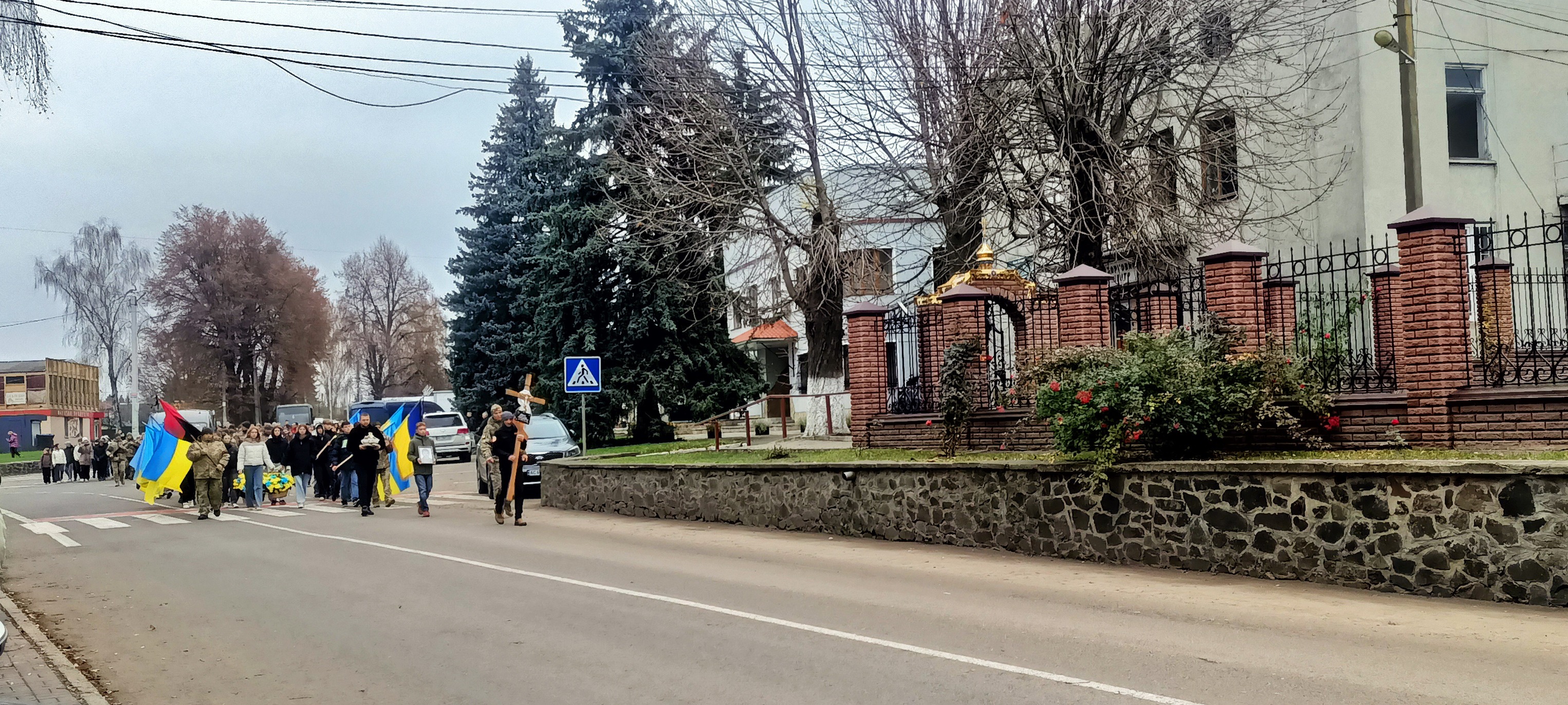 2 місяці не дожив до 35-річчя: на Волині попрощались з Героєм Олександром Пекним
