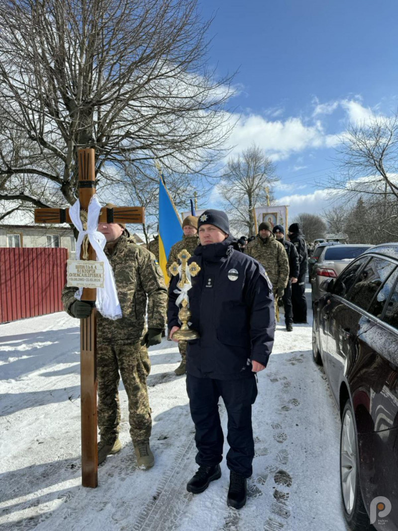 На Волині відбулась церемонія прощання із поліцейською, яка загинула внаслідок теракту у Львові