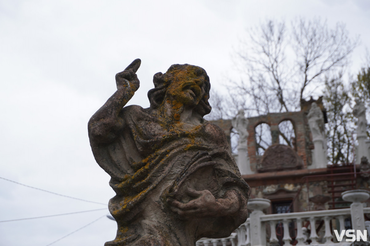 Луцьк, який ви не помічаєте: підземелля, скульптури і тиха сторона міста