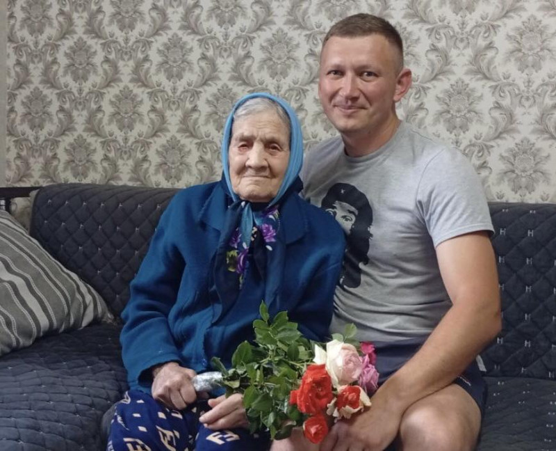 90 років життя і 9 правнуків: на Волині з ювілеєм привітали довгожительку Тетяну Дубовець
