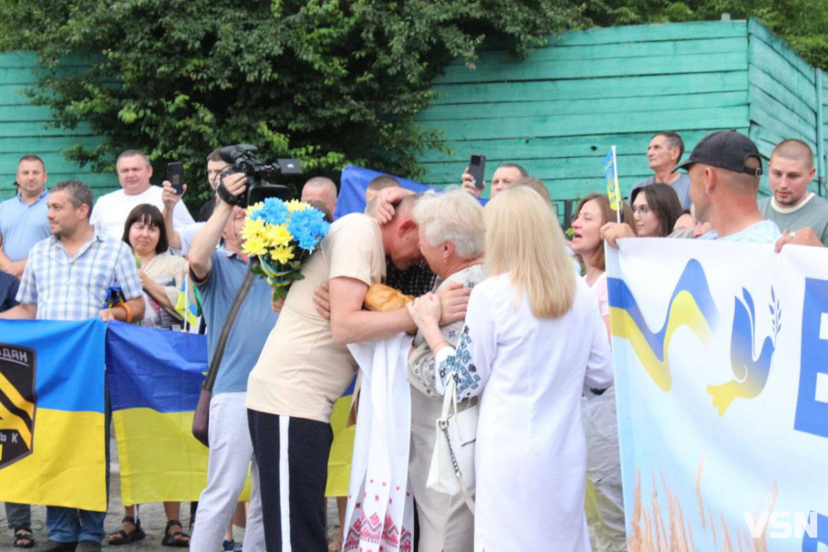 Понад два роки в російському полоні: у Луцьку зустріли військового Сергія Колошву