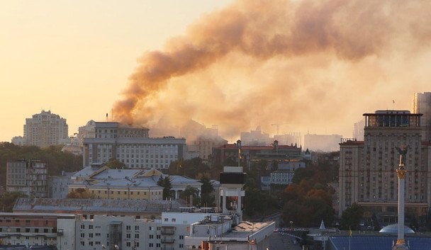 Наймасштабніший удар Росії: понад 800 ракет і дронів по Україні, є загиблі та руйнування