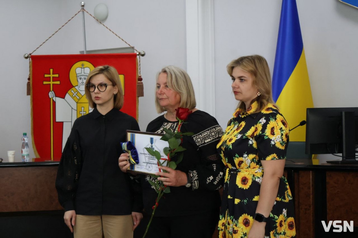 За мужність та героїзм у боях: у Луцьку вручили посмертні нагороди сім’ям загиблих Героїв