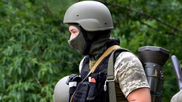 «Якщо і підуть, ми їх чекаємо»: волинські тероборонівці показали, як готуються до захисту у разі нападу Білорусі