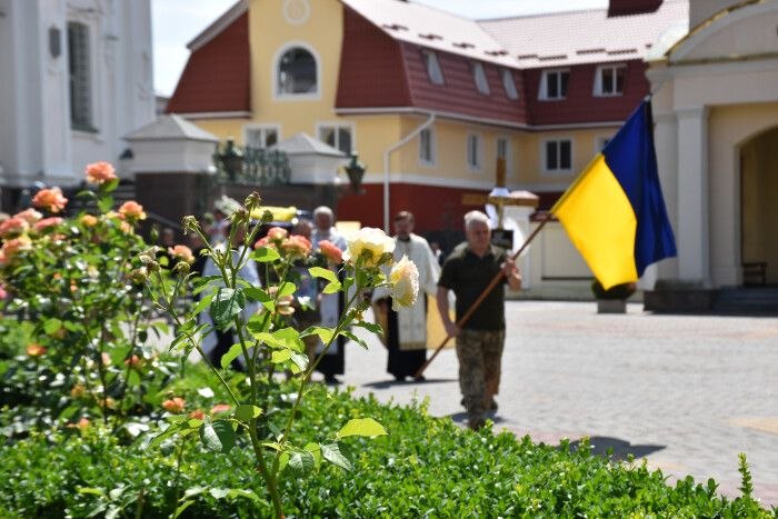 У Луцьку попрощалися із 48-річним Героєм Юрієм Сисоєвим, який загинув на Донеччині