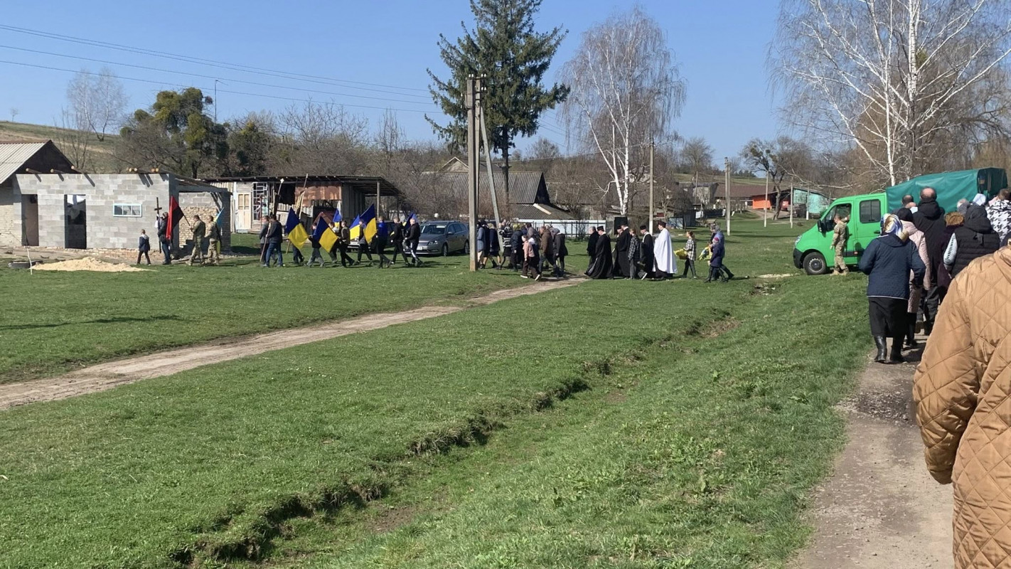 Поранення обірвали життя воїна: на Волині попрощалися із захисником Петром Шмідом