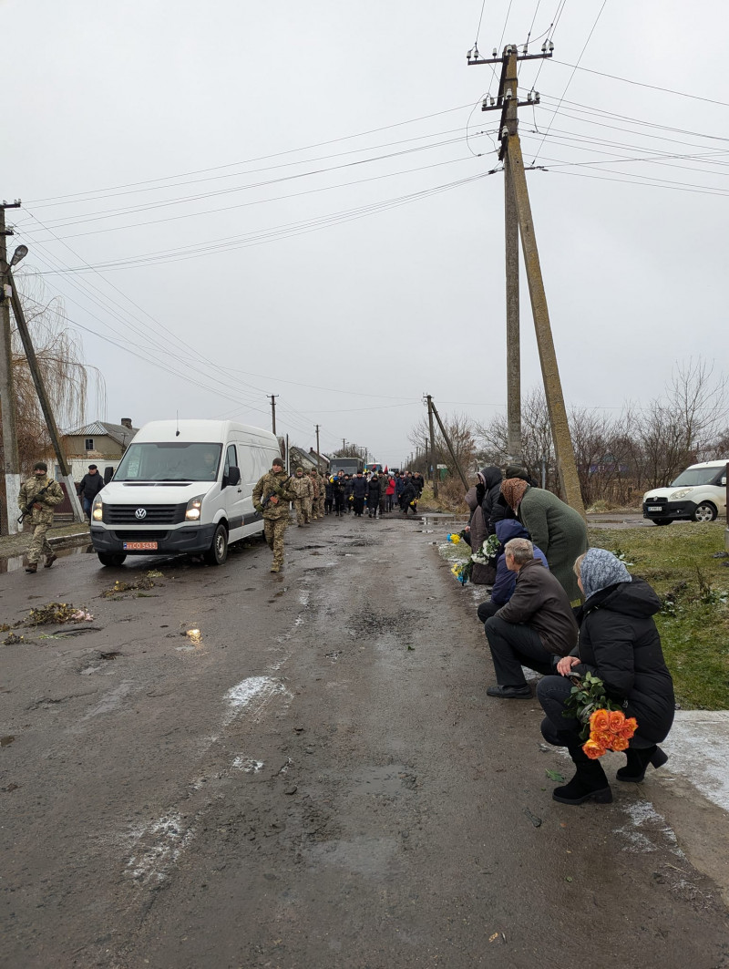 Так і не встиг створити сім'ю: на Волині попрощалися з Героєм Олегом Гарасимлюком