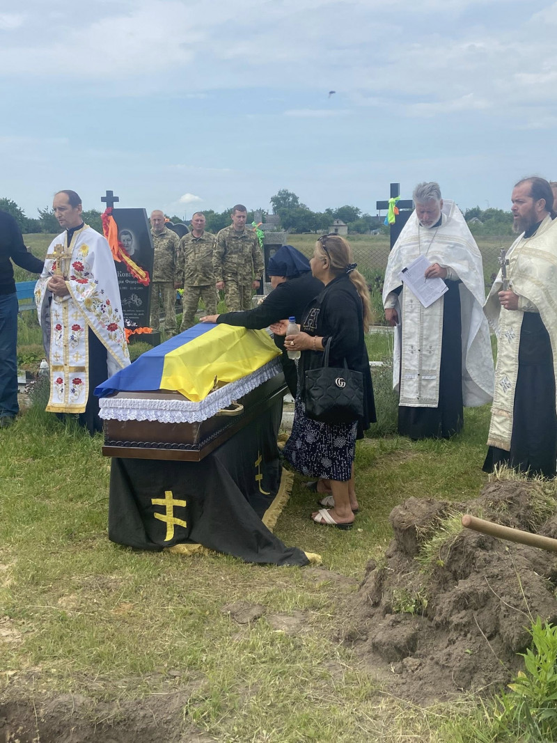 Тривалий час вважався безвісти зниклим: на Волині попрощались з Героєм Олегом Юзипчуком