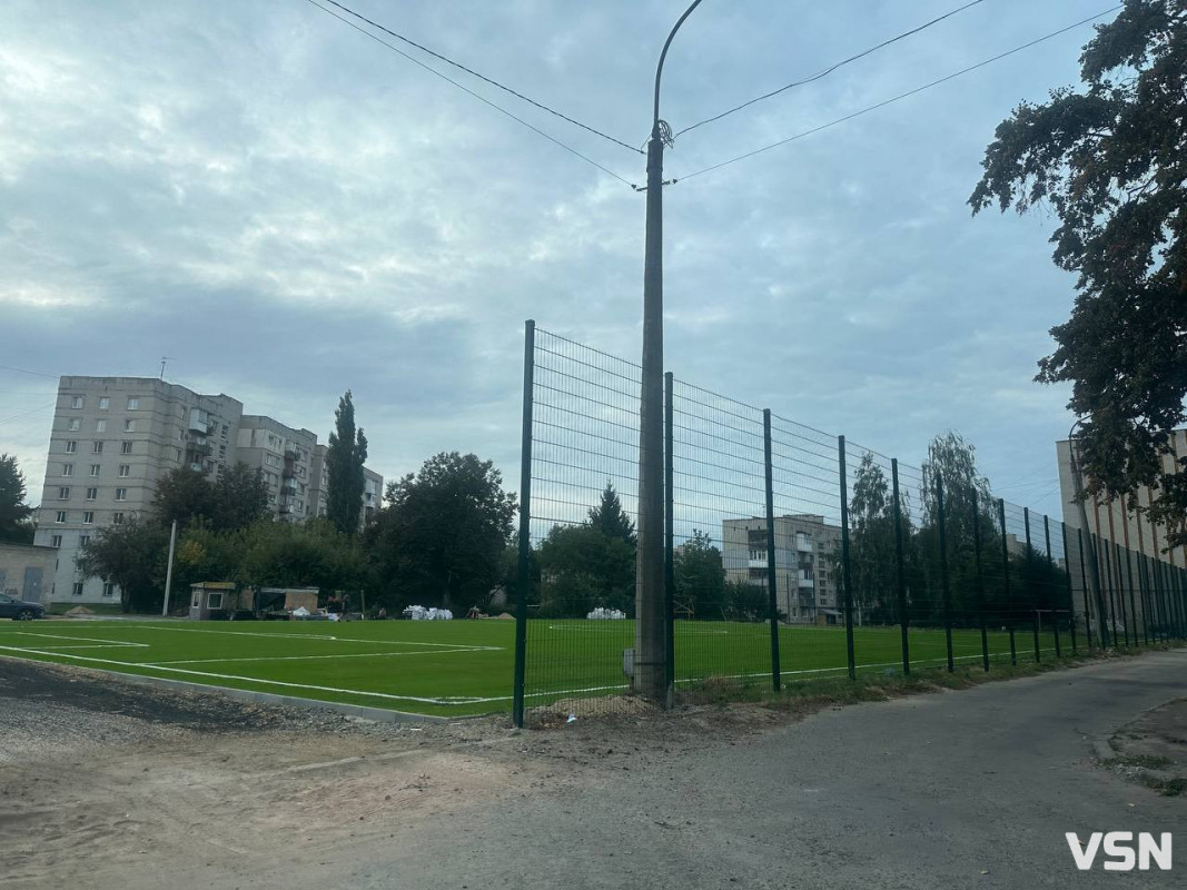 В одному із спальних районів Луцька буде нове футбольне поле. Фото