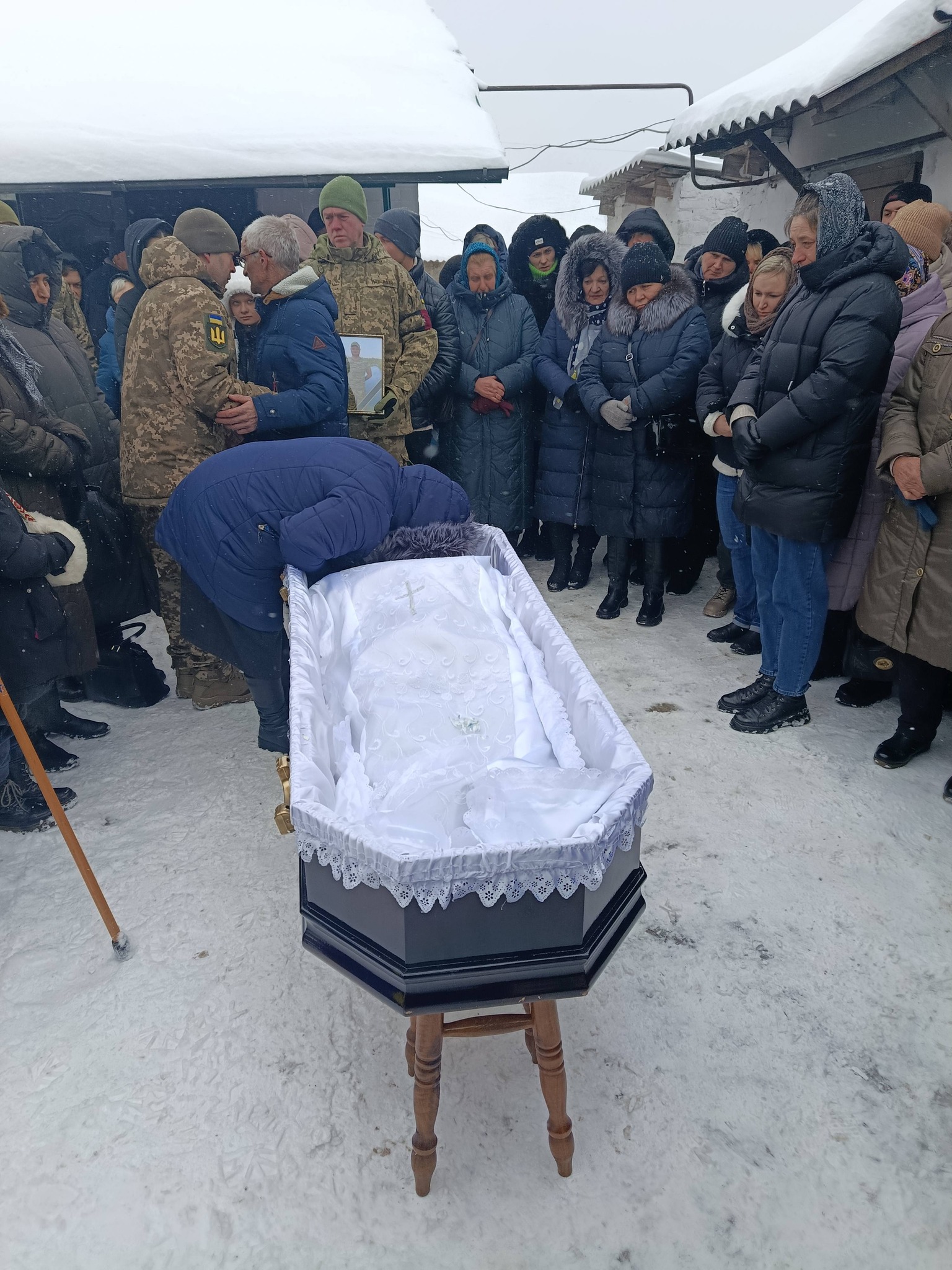 Навіки молодий: на Волині попрощалися з 28-річним Героєм Богданом Дубенчуком