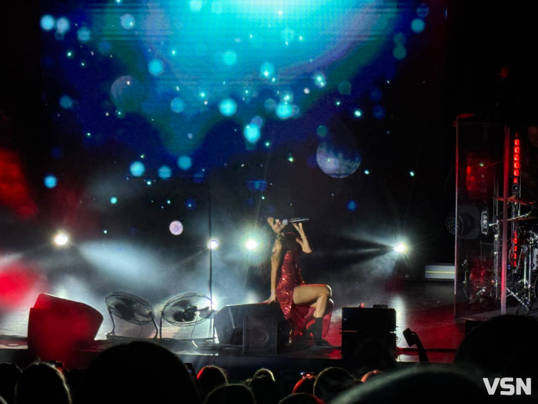 Анна Трінчер запалила Луцьк: тепло, жіноча енергія й пісні для душі