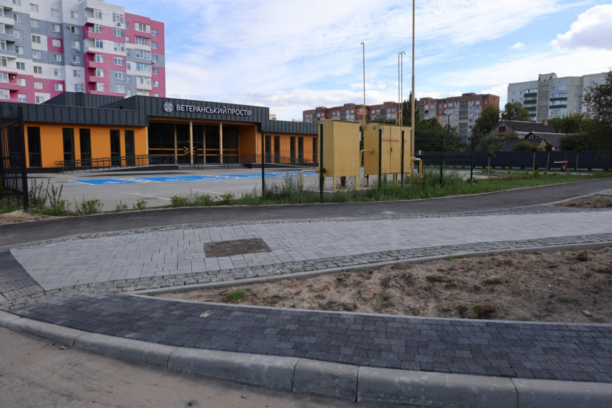 У Луцьку ремонтують дороги й тротуари: де зараз тривають роботи