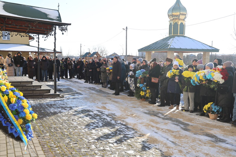 У Луцьку попрощалися з Героєм Вадимом Кравчуком