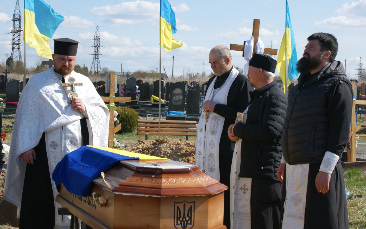 Понад рік невідомості: «на щиті» востаннє додому повернувся Герой з Волині Анатолій Рудика