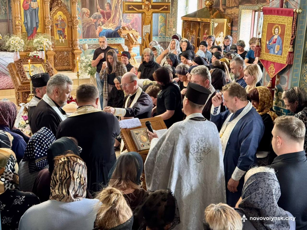 На Волині попрощалися з Героєм Євгеном Мазуркою, який загинув на Донеччині