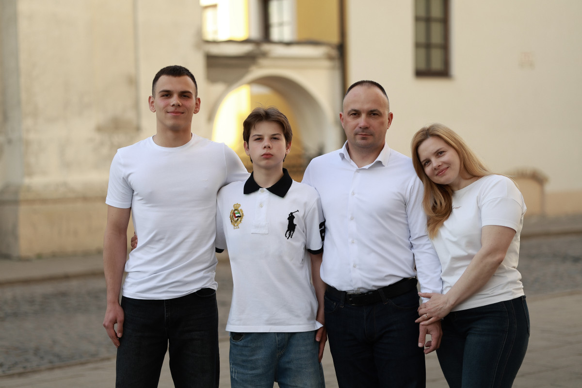 «Сім’я — це місце, де тебе чекають»: відомі волиняни — про свої родини
