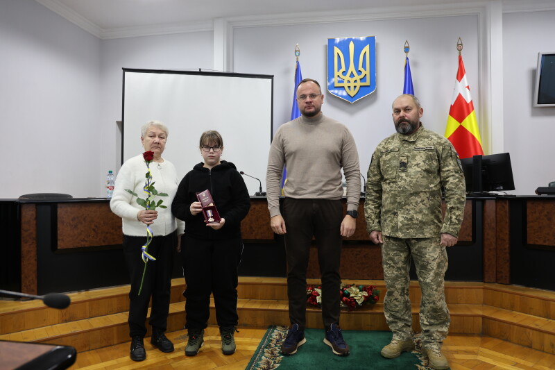 У Луцьку рідним полеглих Героїв вручили посмертні нагороди