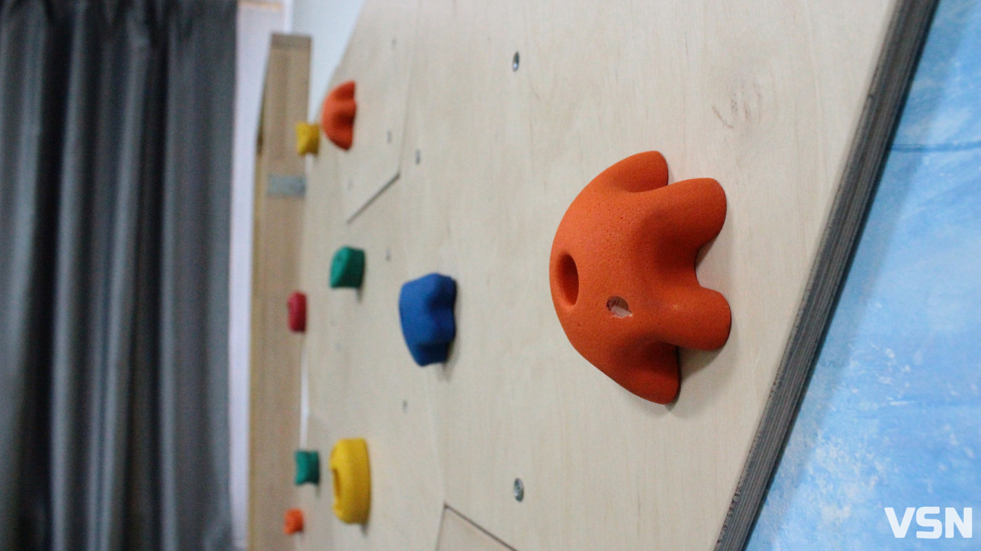 Благодійний фонд AVESTERRA створив на Волині сучасну сенсорну кімнату для реабілітації дітей