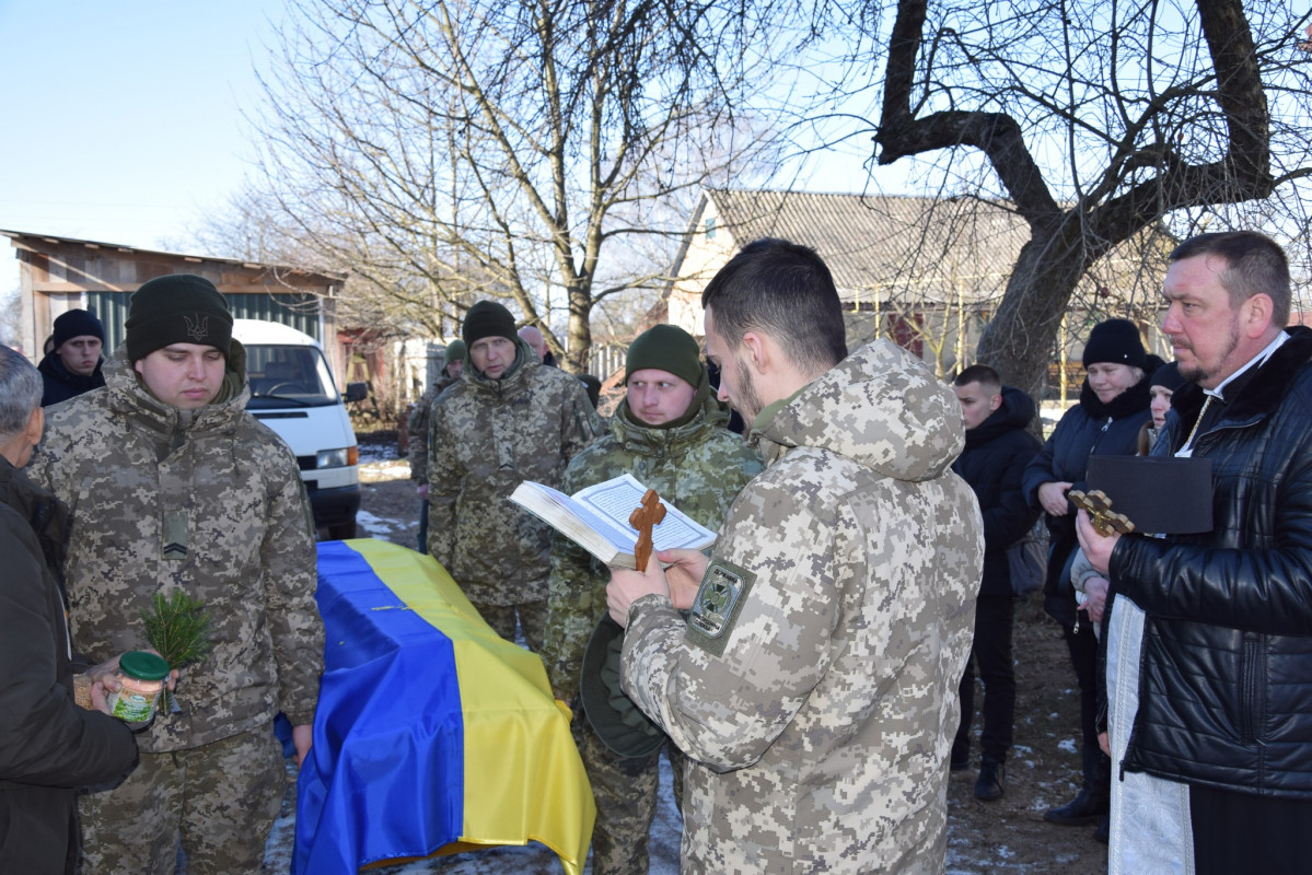 Назавжди 21: на Волині попрощалися з прикордонником, який близько року вважався зниклим безвісти