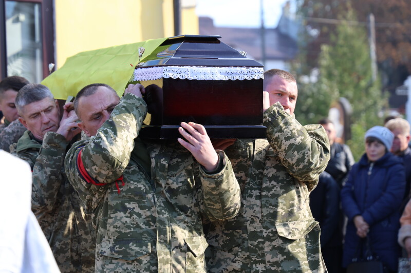 Загинув у районі Часового Яру: у Луцьку попрощалися із Героєм Вадимом Мохначем