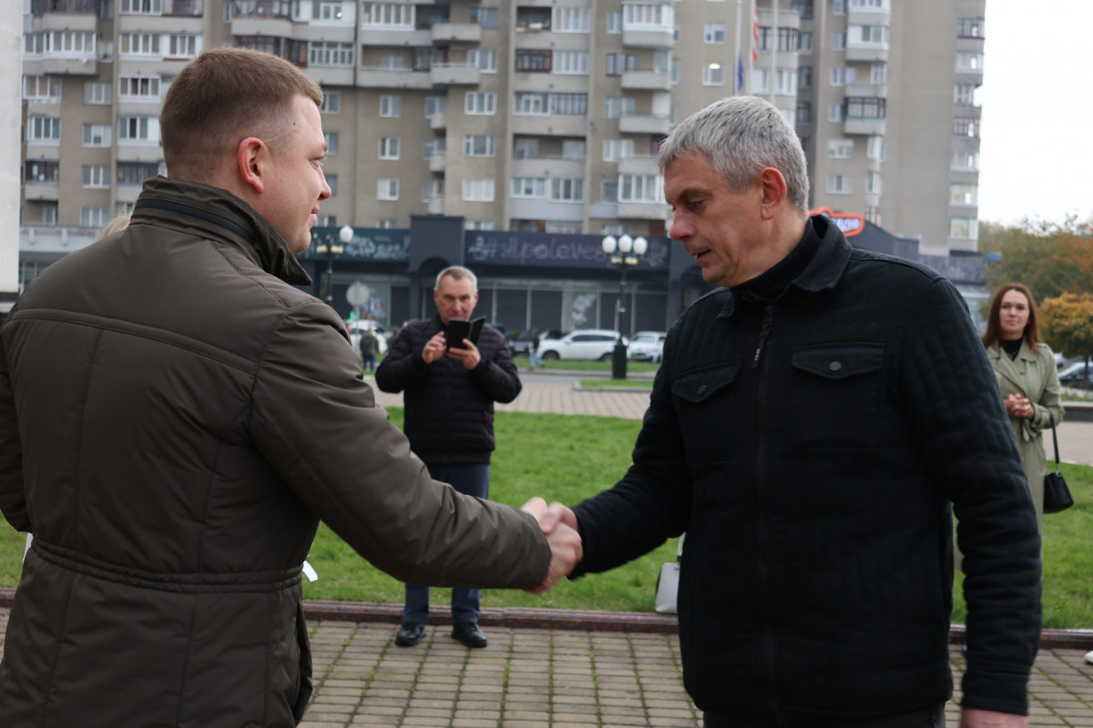 Чотири громади Волині поповнили автопарк сучасними шкільними автобусами