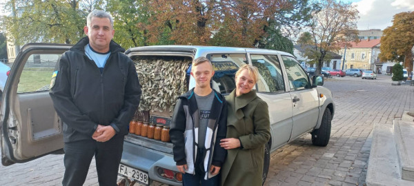 З окупації до Луцька їхали без речей і під допити ФСБ: як підприємець з Мелітополя став волонтером