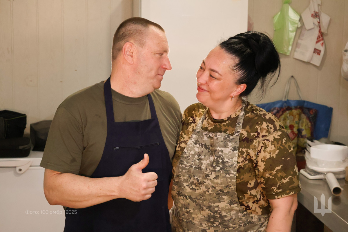 Разом у шлюбі, разом на війні: як подружжя з Волині стали кухарями у батальйоні 100 бригади