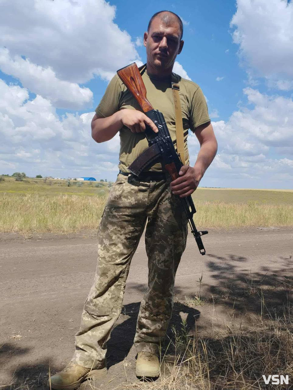 Спогади про мужнього сина Волині Романа Филипенка, який назавжди залишився молодим