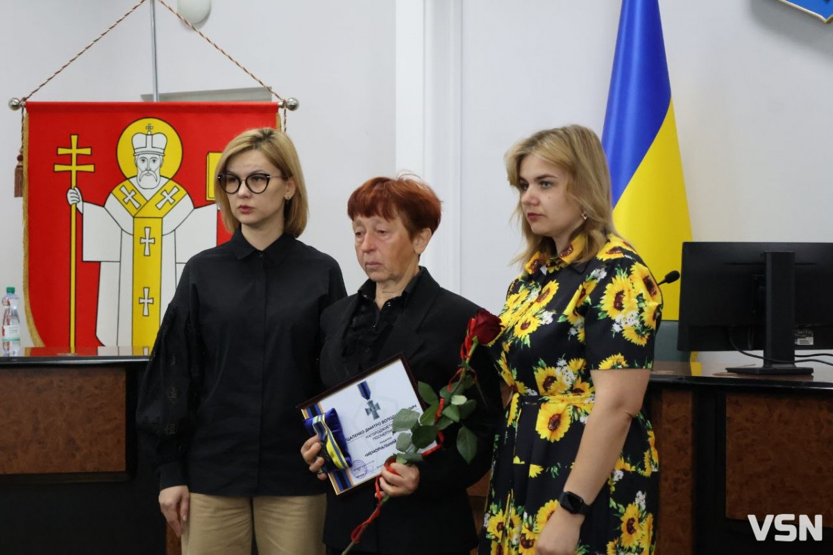 За мужність та героїзм у боях: у Луцьку вручили посмертні нагороди сім’ям загиблих Героїв