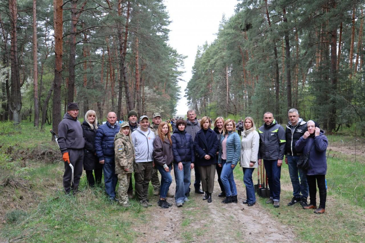 У Кульчині висадили 130 дубів у пам’ять про полеглих захисників