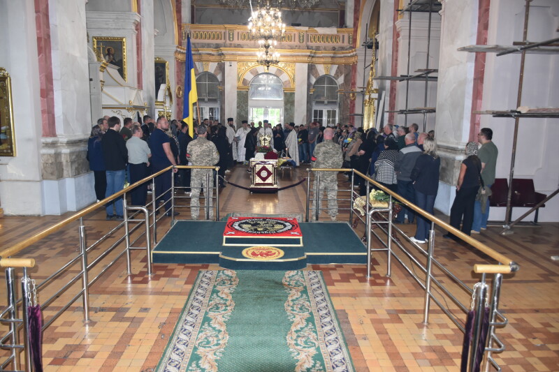 Навіки 45: у Луцьку попрощались з Героєм Миколою Кінахом