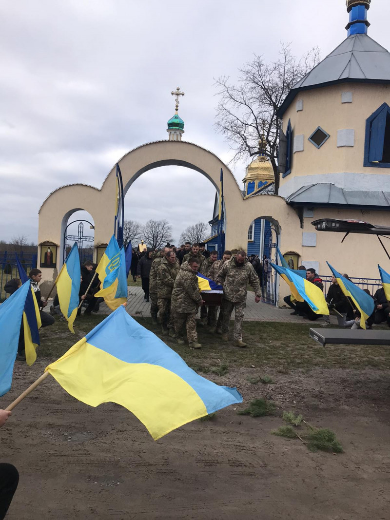 На Волині попрощалися з Героєм Миколою Пасічком