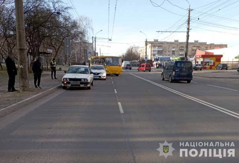 Поліція відкрила кримінал через ДТП у Луцьку, де водій збив 16-річну дівчину