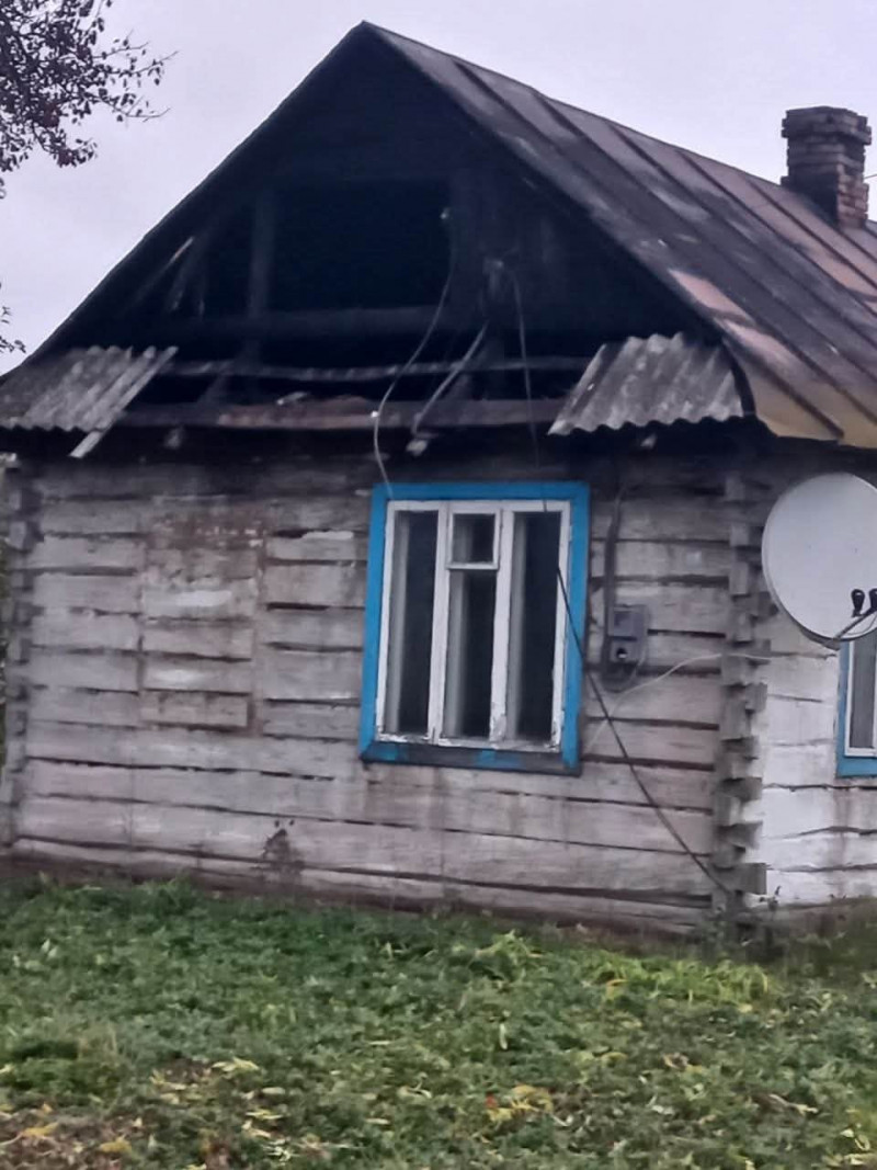 На Волині пожежа знищила частину будинку батька-одинака з трьома дітьми: родині потрібна допомога