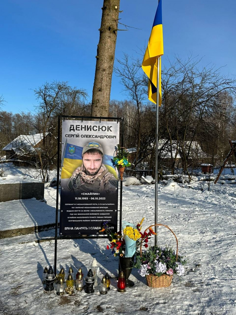 У громаді на Волині відкрили Алею Слави з портретами загиблих бійців