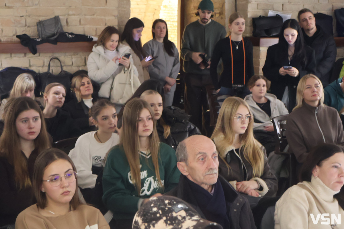 Як планують реорганізувати двори на вулиці Братковського у Луцьку? Фоторепортаж