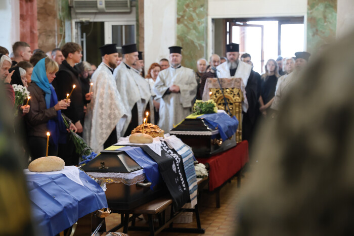 У Луцьку попрощалися з трьома Героями, які загинули тривалий час тому