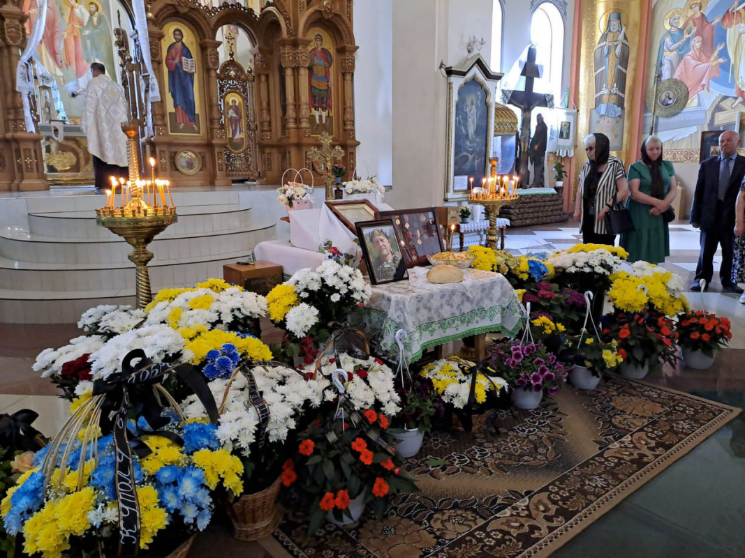 Воїн, який пройшов Афганістан і фронти сучасної війни: на Волині попрощалися з Валентином Ліпичем