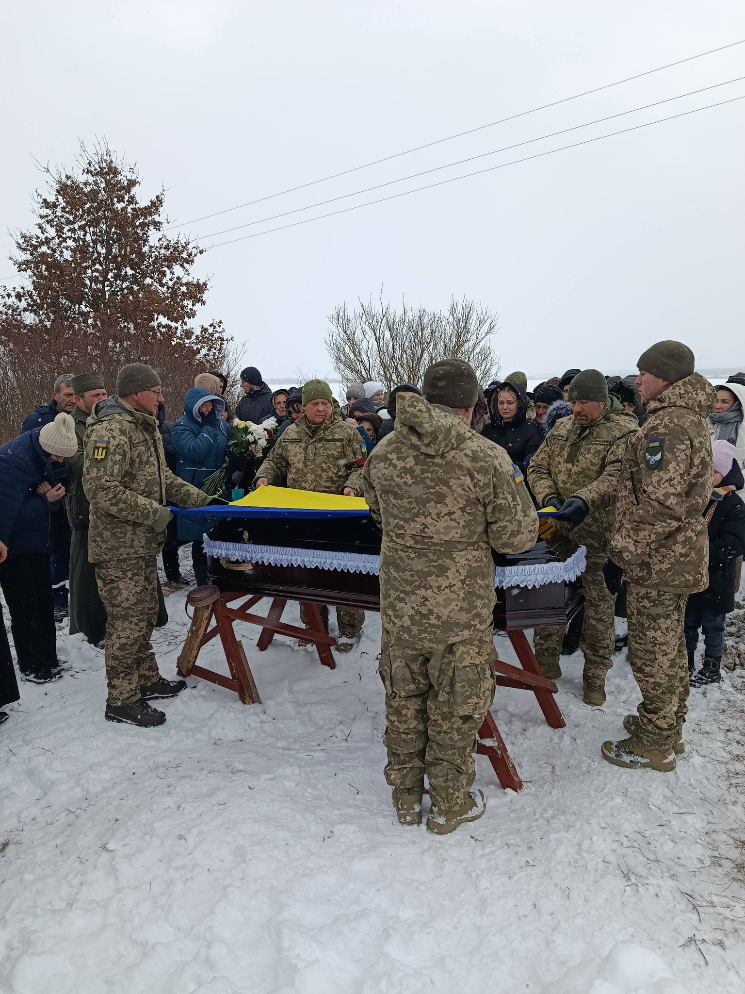 Навіки молодий: на Волині попрощалися з 28-річним Героєм Богданом Дубенчуком